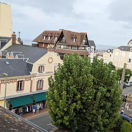 Vue - Adorable A 50 M De La Et Du Centre Cabourg