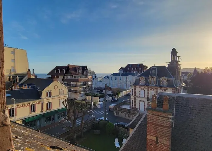 Vue - Superbe A 50 M De La Et Du Centre Cabourg