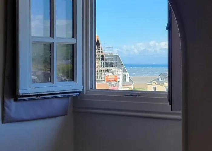 Vue - Superbe A 50 M De La Et Du Centre *